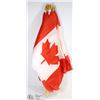 Image 1 : LOT OF 12 CANADIAN FLAGS ON STICKS