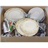Image 1 : BOX FULL OF ESTATE DISHES AND MORE