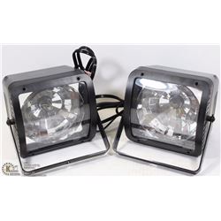 LOT OF 2 STROBE LIGHTS - CAN GO IN VARIOUS SPEEDS