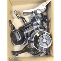 5 FISHING REELS IN BOX