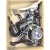 Image 1 : 5 FISHING REELS IN BOX