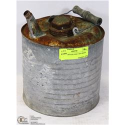 SMALL VINTAGE GAS CAN GREEN