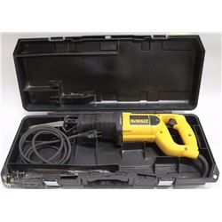 DEWALT RECIPROCATING SAW KIT WITH CASE