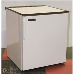 HAIER BAR FRIDGE