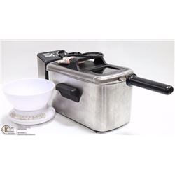LOT WITH BRAVETTI DEEP FRYER AND KITCHEN SCALE