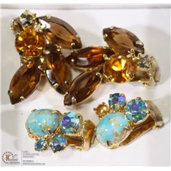 ESTATE 2 PAIR OF CLIP ON RHINESTONE EARRINGS