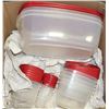 Image 1 : LARGE BOX W/ 34-PC RUBBERMAID STORAGE