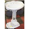 Image 1 : 2 NEW BATHROOM SINKS W/ ONE PEDESTAL, BOTH SINKS