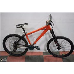 POLICE SEIZURE,GIANT OR SCHWINN MENS BIKE (ORANGE)