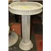 Image 1 : CONCRETE 2 PIECE PILLAR STYLE BIRDBATH 16"X26"