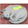 Image 1 : CONCRETE SLEEPING CAT 9" LONG