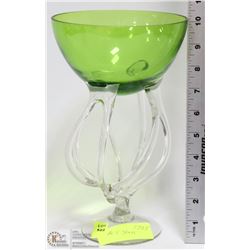 GREEN AND CLEAR ART GLASS DISH