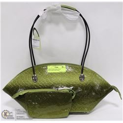 GREEN SNAKE SKIN STYLE SHOULDER PURSE WITH