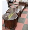 Image 1 : FRENCH PROVINCIAL 4 PC COFFEE TABLE SET WITH
