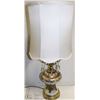 Image 1 : VINTAGE ESTATE TABLE LAMP