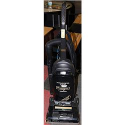 TURBO POWER 4700 HOOVER UPRIGHT VACUUM