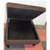 Image 2 : BROWN MICROFIBRE STORAGE OTTOMAN 32"X32"