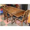 Image 1 : VINTAGE OAK TABLE WITH 2 DROP LEAFS AND 4 CHAIRS
