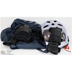 BAG WITH ROLLERBLADE KNEE AND WRIST PROTECTORS