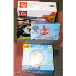 FULL BOX OF OUTDOOR TOYS INCL OCTOPUS WATER