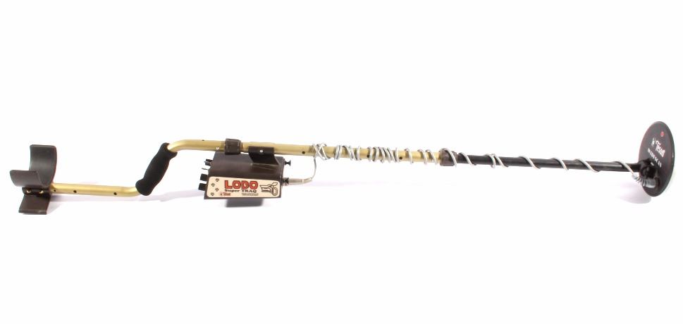 Tesoro Lobo SuperTRAQ Metal Detector