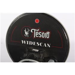 Tesoro Lobo SuperTRAQ Metal Detector