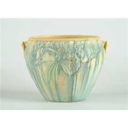 ROSEVILLE:  “MOSS” TWO HANDLED VASE