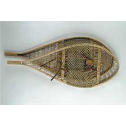 PAIR OF LARGE SNOWSHOES