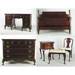 EIGHT PIECE MAHOGANY BEDROOM SET