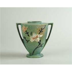 ROSEVILLE: MAGNOLIA HANDLED VASE