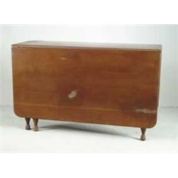 REPRODUCTION CHERRY SHERATON DEEP LEAF DINING TABLE