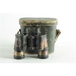 PAIR OF JAPANESE WORLD WAR II FIELD GLASSES