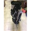 Image 2 : GOLF BAG LIKE NEW