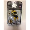 Image 1 : IN BOX BOBBY ORR COLLECTOR LEVEL BRONZE FIGURE W/ ACCESSORIES