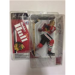MCFARLANE IN BOX LEGEND SERIES 4 BOBBY HULL FIGURE W/ ACCESSORIES