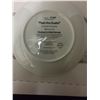 Image 2 : HOCKEYS LITTLE HEROES "PAST THE GOALIE" DECORATIVE PORCELAIN PLATE (# 1538 A)