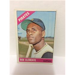 1966 BOB CLEMENTE #300 TOPPS BASEBALL TRADING CARD