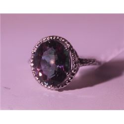 Exquisite Sterling Silver Ring with Lab Alexandrite
