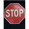 Image 1 : "STOP" ROAD SIGN
