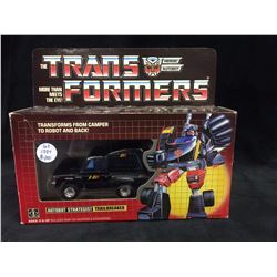 1984 (GENERATION ONE) TRANSFORMERS "AUTUBOT STRATEGIST" IN BOX
