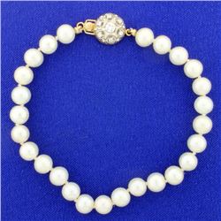 Vintage 8 Inch Pearl Strand Bracelet with Diamond Clasp