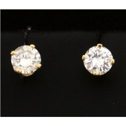 .6ct TW Diamond Stud Earrings