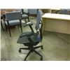 Image 2 : HERMAN MILLER MIRA BLUE FULLY ADJUSTABLE TASK CHAIR