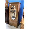 Image 1 : BEVELLED MIRROR FRONT CABINET