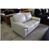 Image 2 : CREAM COLOURED LEATHER LOVE SEAT