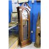 Image 2 : RIDGEWAY GRANDFATHER CLOCK