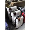 Image 2 : 3 PIECE IT LUGGAGE SET, WHITE