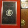 Image 1 : 1971 S Silver Proof Eisenhower Dollar in original case as issued.