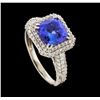 Image 4 : 14KT White Gold 2.16ct Tanzanite and Diamond Ring