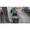 Image 4 : 2006 Yamaha Bravo cargo snowmobile 250cc 950 km